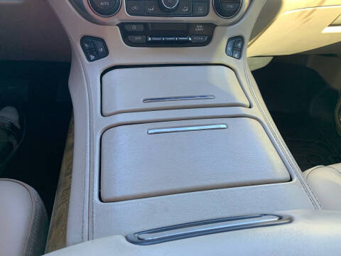 2017 GMC Yukon XL Denali