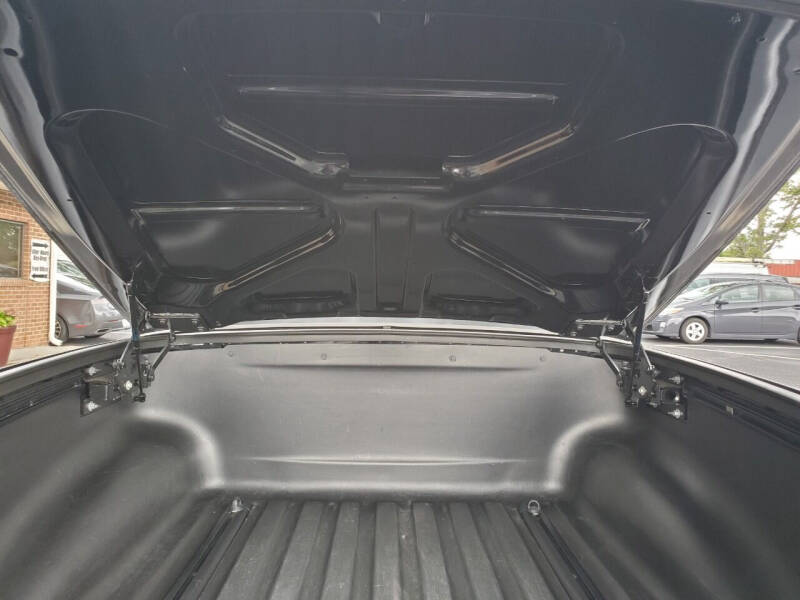 2004 Chevrolet SSR LS