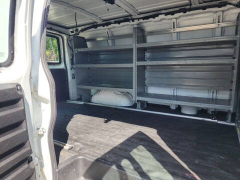 2018 Chevrolet Express 2500