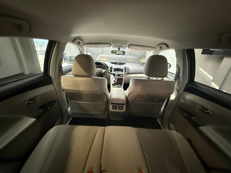 2011 Toyota Venza AWD V6