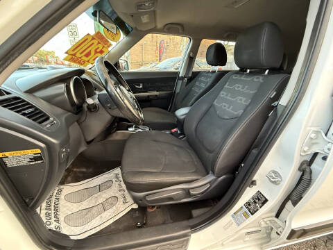 2013 Kia Soul +
