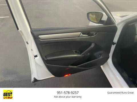 2012 Volkswagen Passat S PZEV