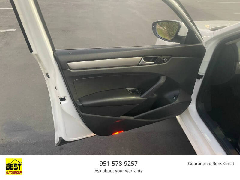 2012 Volkswagen Passat S PZEV