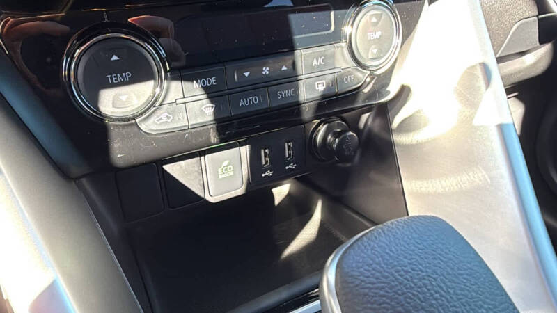 2026 Mitsubishi Eclipse Cross SE