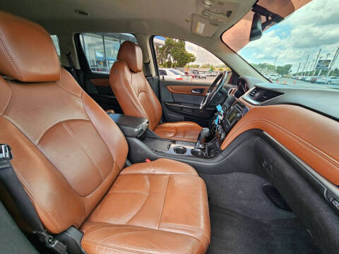 2017 Chevrolet Traverse LT