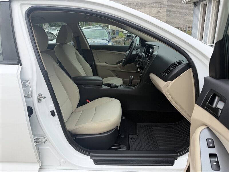 2012 Kia Optima LX