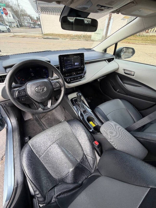 2022 Toyota Corolla Hybrid LE