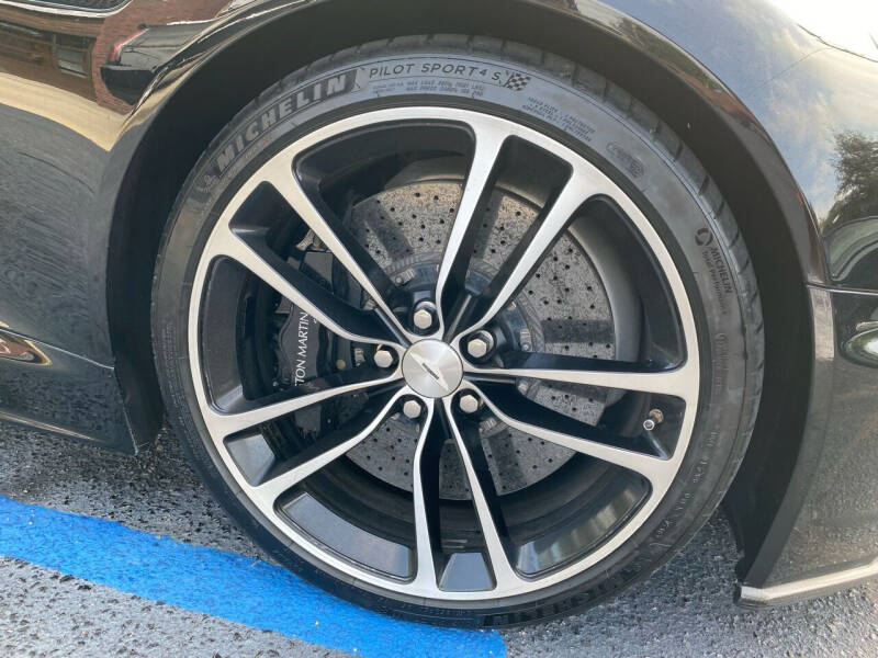 2009 Aston Martin DBS