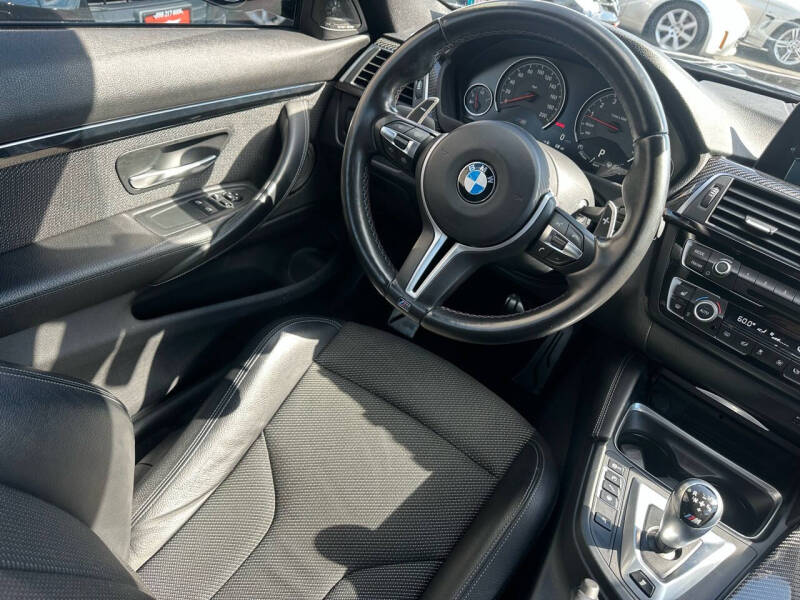 2017 BMW M4 Coupe Base photo 12