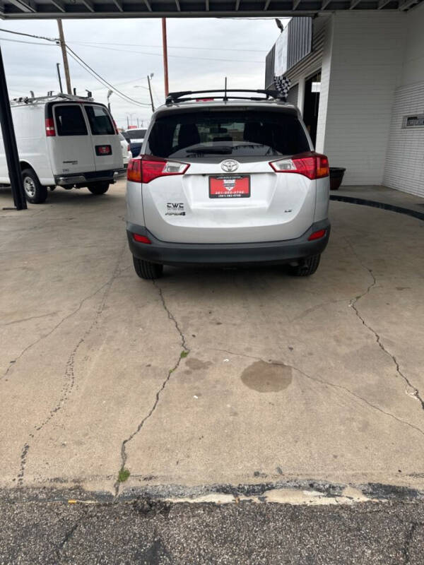 2014 Toyota RAV4 LE