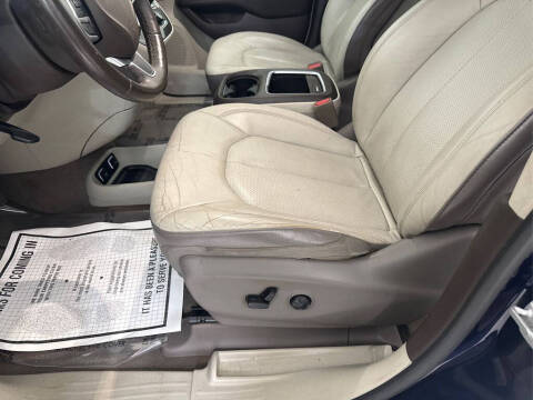 2018 Chrysler Pacifica Touring L Plus