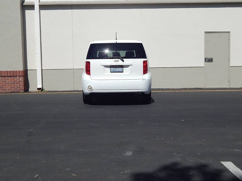 2008 Scion xB
