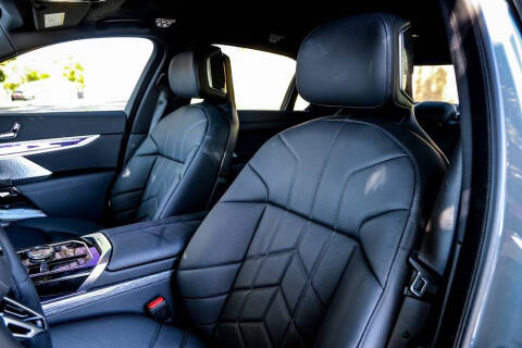 2025 BMW 7 Series 760i xDrive