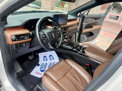 2023 Lincoln Nautilus Reserve