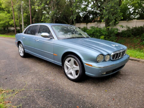 2005 Jaguar XJ-Series for sale at DELRAY AUTO MALL in Delray Beach FL