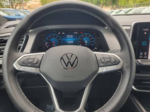 2026 Volkswagen Atlas Cross Sport SE