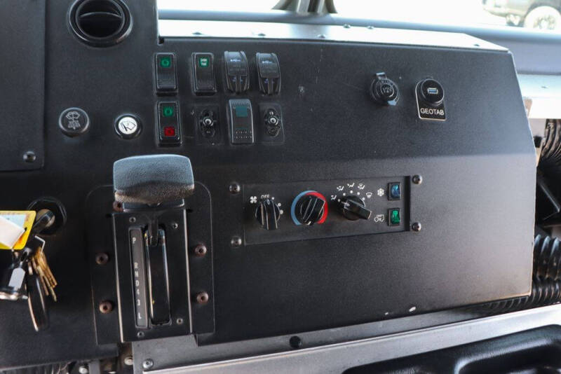 2020 Freightliner MT45 Chassis