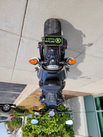 2020 Yamaha VMAX Matte Raven Black