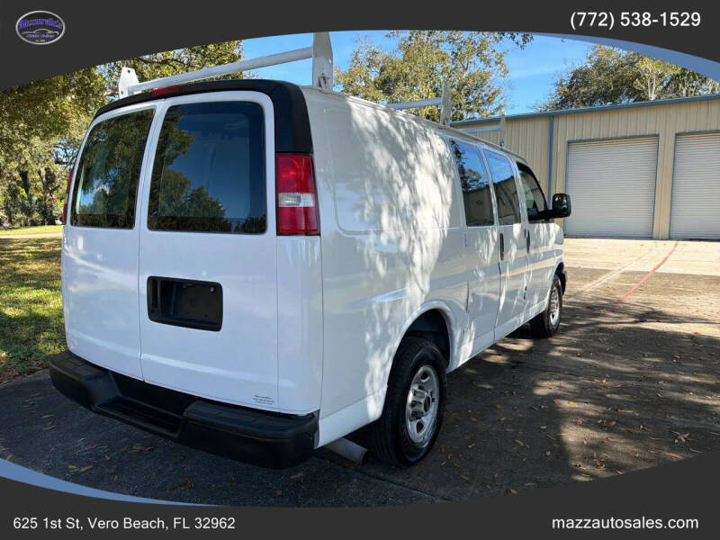 2003 GMC Savana 2500