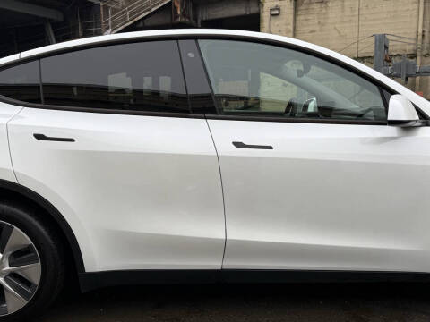 2020 Tesla Model Y Long Range