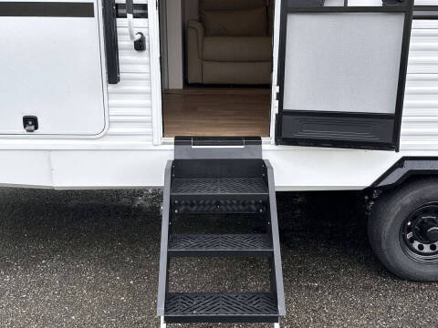 2026 Winnebago Access