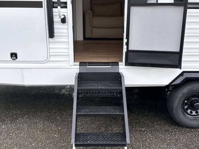 2026 Winnebago Access