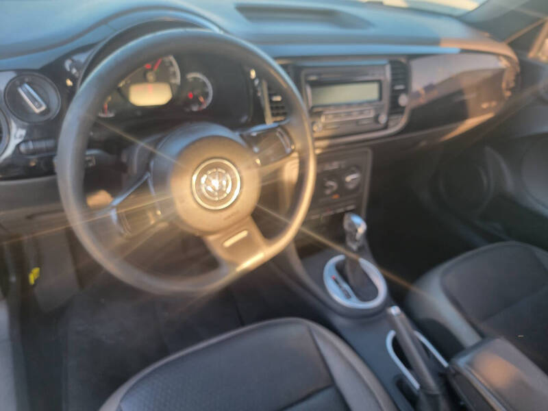 2015 Volkswagen Beetle 1.8T Entry PZEV