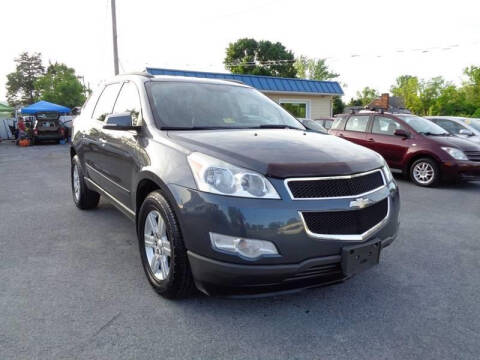 2011 Chevrolet Traverse for sale at Supermax Autos in Strasburg VA