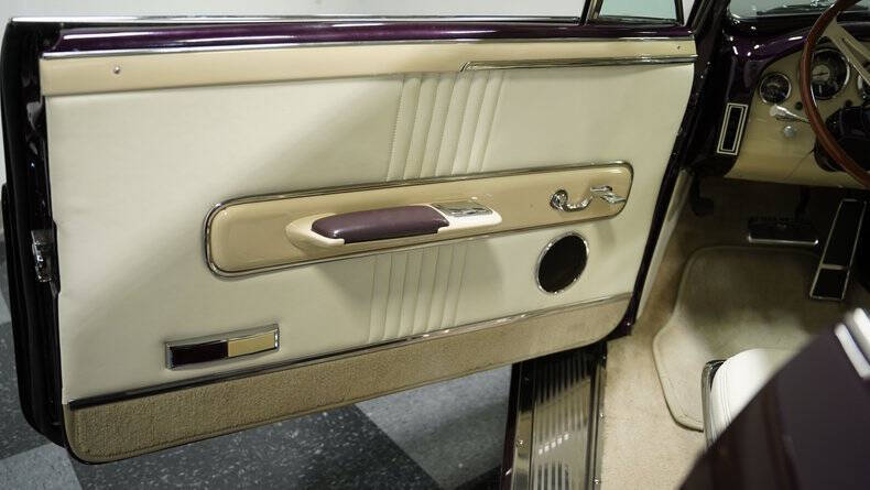 1948 Oldsmobile Series 66