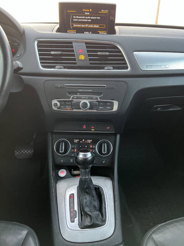 2016 Audi Q3 2.0T quattro Premium Plus