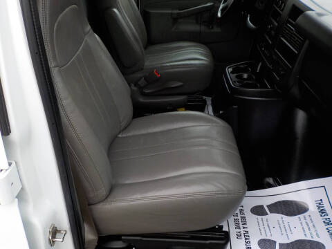 2020 Chevrolet Express 2500