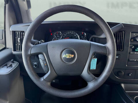 2021 Chevrolet Express 2500