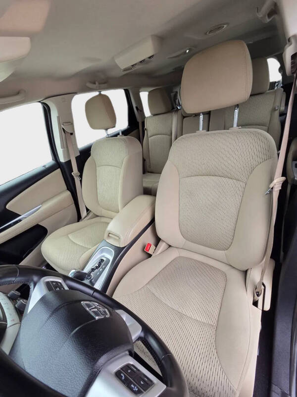 2019 Dodge Journey SE