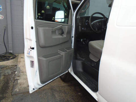2020 Chevrolet Express 2500