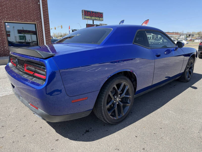 2021 Dodge Challenger SXT
