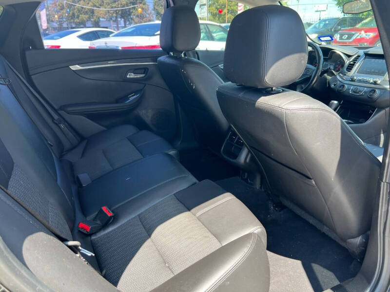 2018 Chevrolet Impala LT