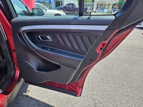 2019 Ford Taurus SEL