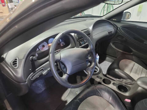 2001 Ford Mustang SVT Cobra