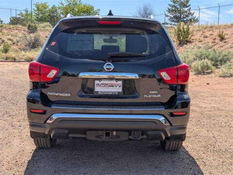 2020 Nissan Pathfinder Platinum