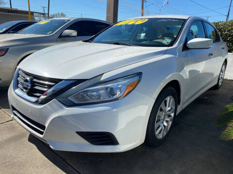 2016 Nissan Altima for sale at Bobby Lafleur Auto Sales in Lake Charles LA