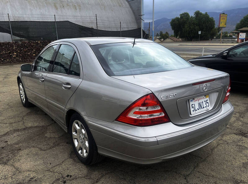 2005 Mercedes-Benz C-Class C 320