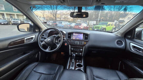 2013 Nissan Pathfinder Platinum