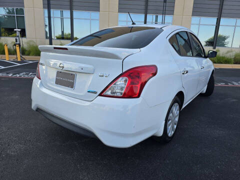 2016 Nissan Versa 1.6 SV