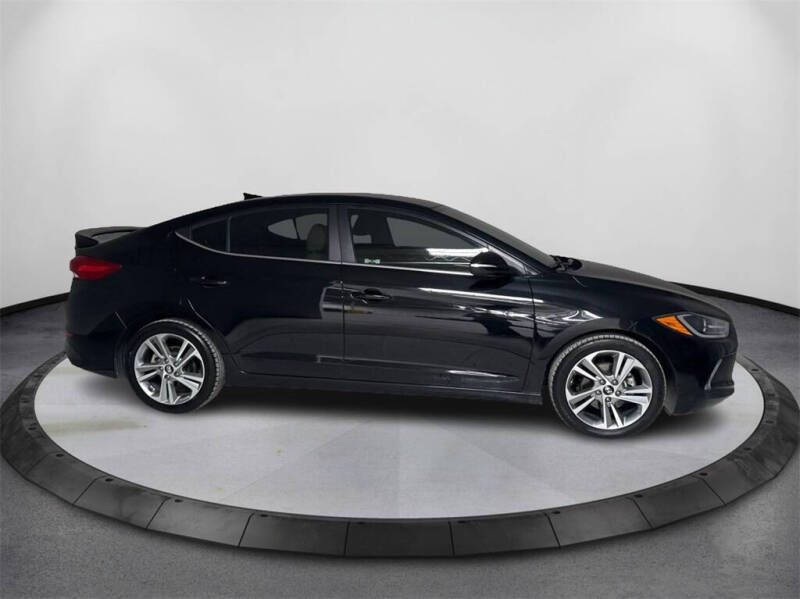 2018 Hyundai Elantra