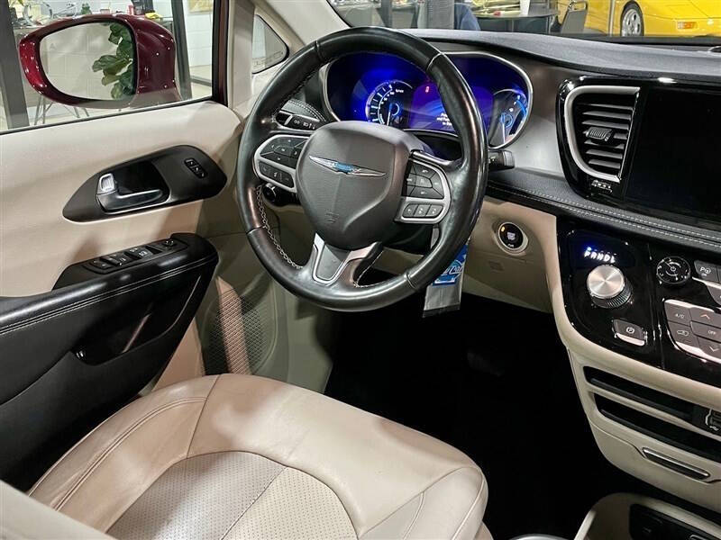 2021 Chrysler Pacifica Hybrid Touring L
