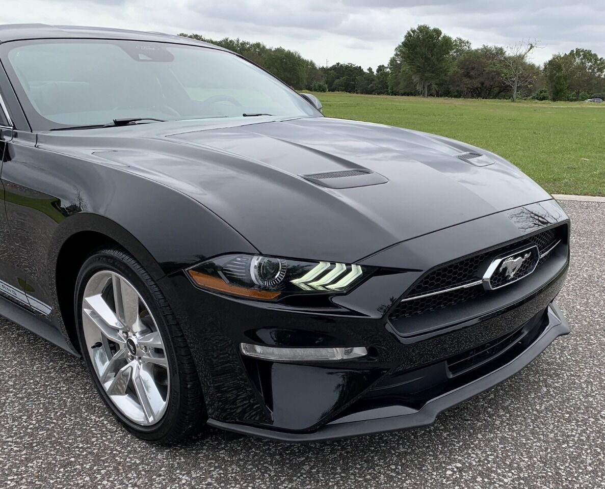 2021 Ford Mustang 9
