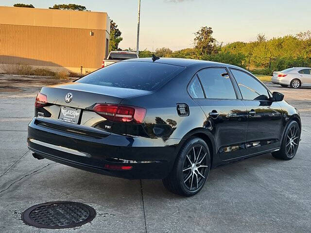 2016 Volkswagen Jetta