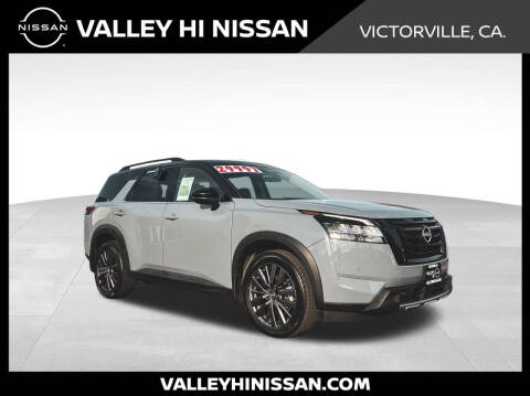 2023 Nissan Pathfinder SL