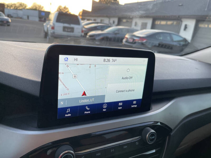 2020 Ford Escape SE