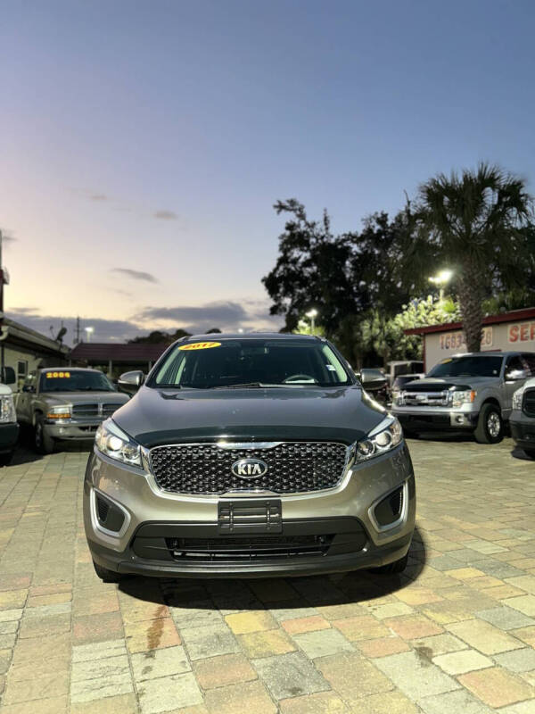 2017 Kia Sorento L's photo